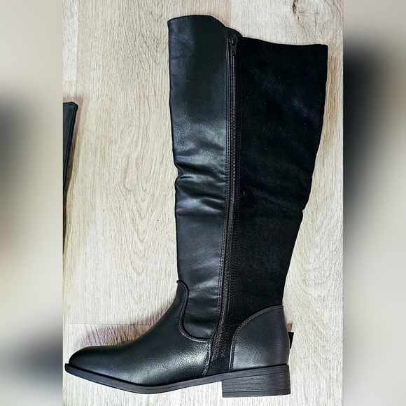 Size 6 Tayler Knee-High Buckle Boots - Picture 6 of 7